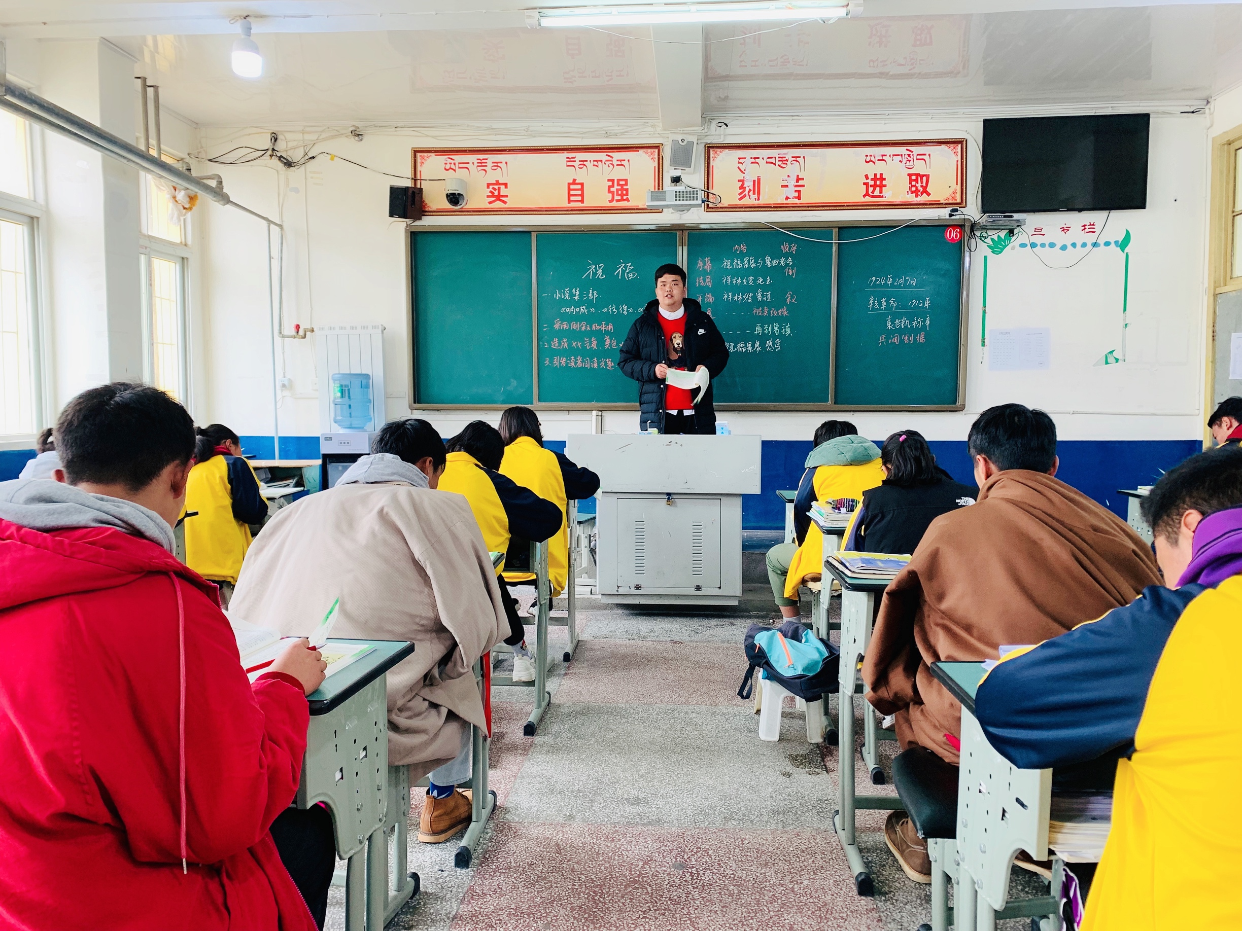 常仁华1.jpg 常仁华1.jpg